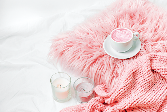 コーヒーカップ、ろうそく